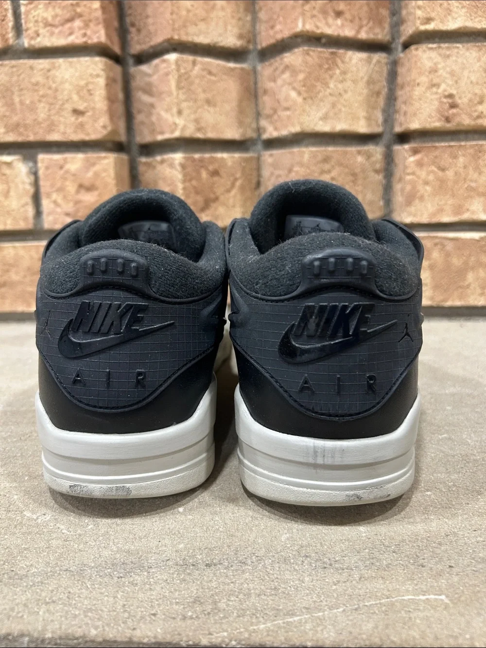 Nike Air Jordan 4 RM “Black Light Bone” Men's Size 12 Casual Shoes FQ7939 001